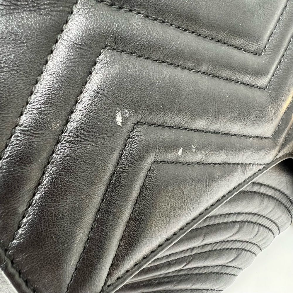 GUCCI Large Marmont Matelasse Shoulder Bag Black 498090 - Picture 12 of 16